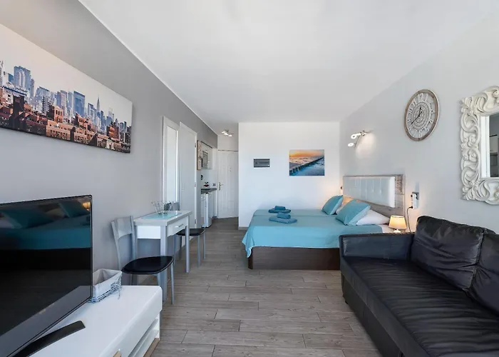 Lägenhet Flores 407